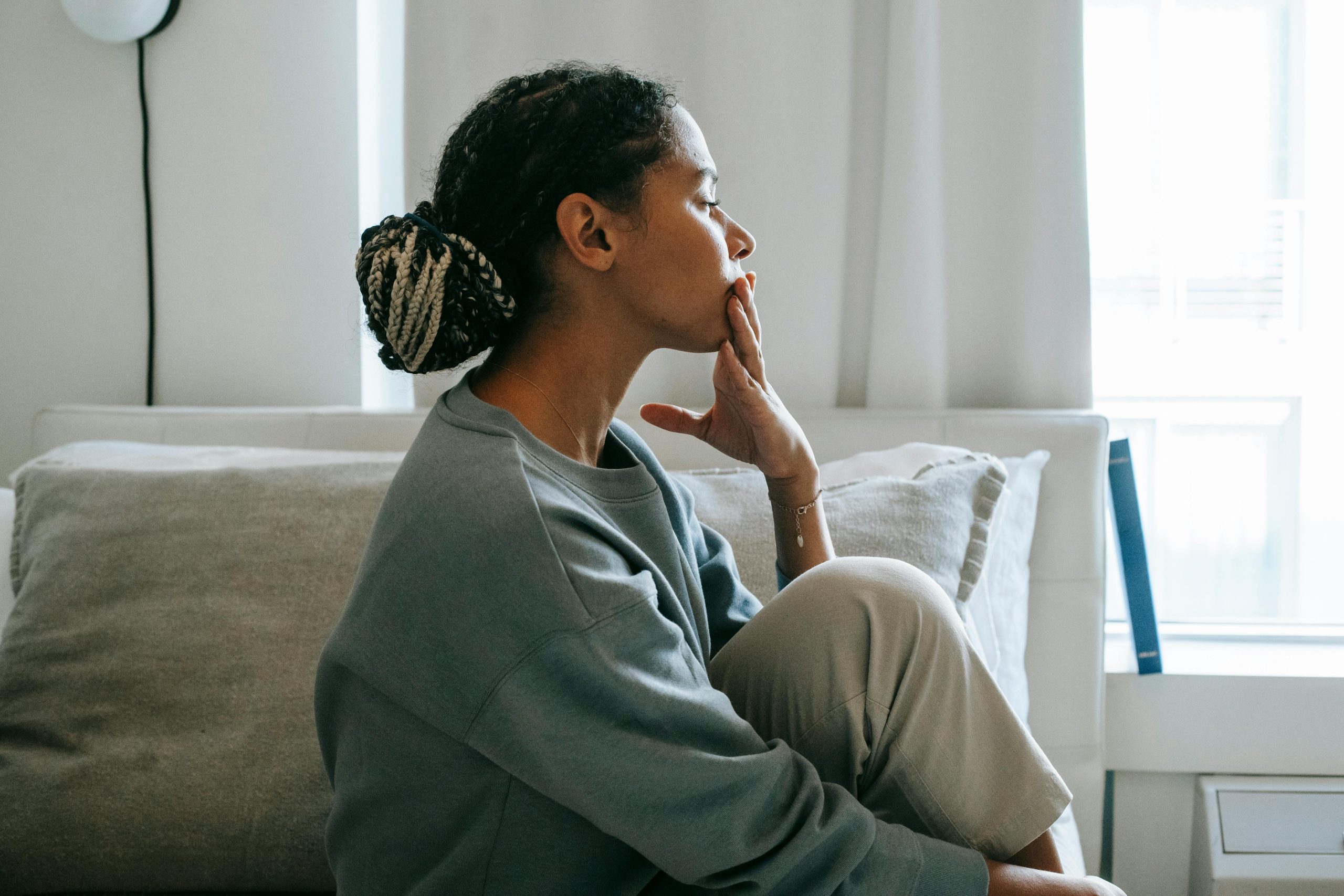 Understanding Intrusive Thoughts: A Gentle Guide to Finding Peace